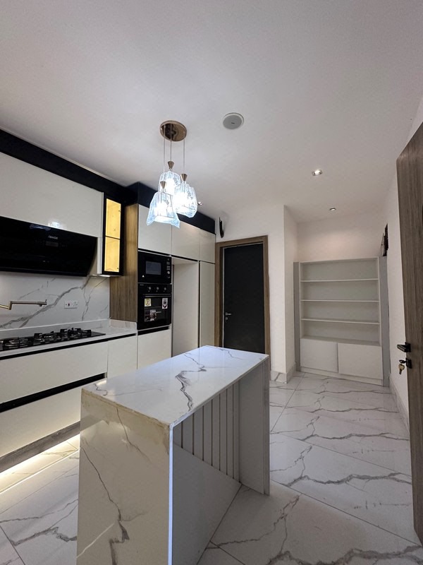 2 bedroom apartment with elevator lekki phase 1 photo 18