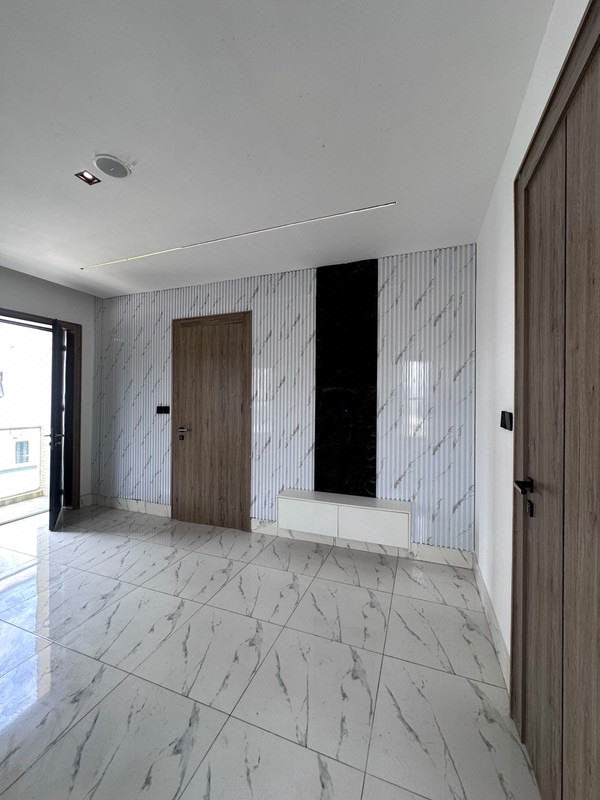 2 bedroom apartment with elevator lekki phase 1 photo 21