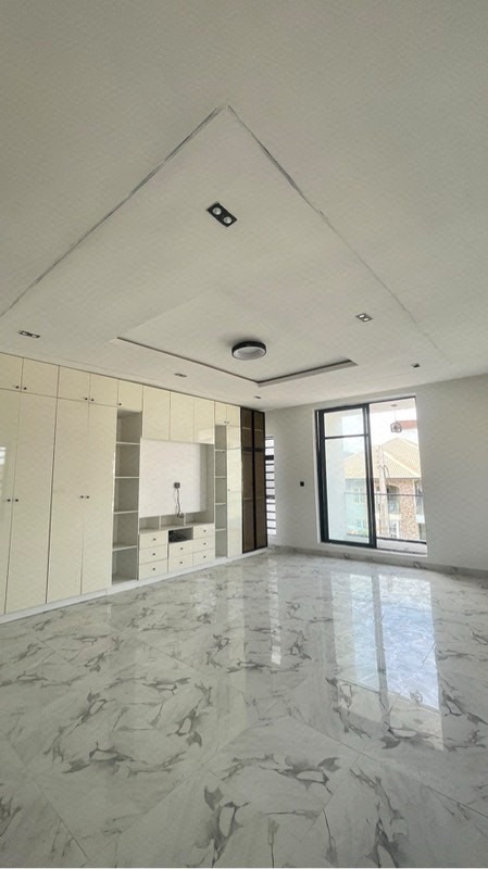 4 bedroom se,idetached duplex with bq lekki lagos photo 12
