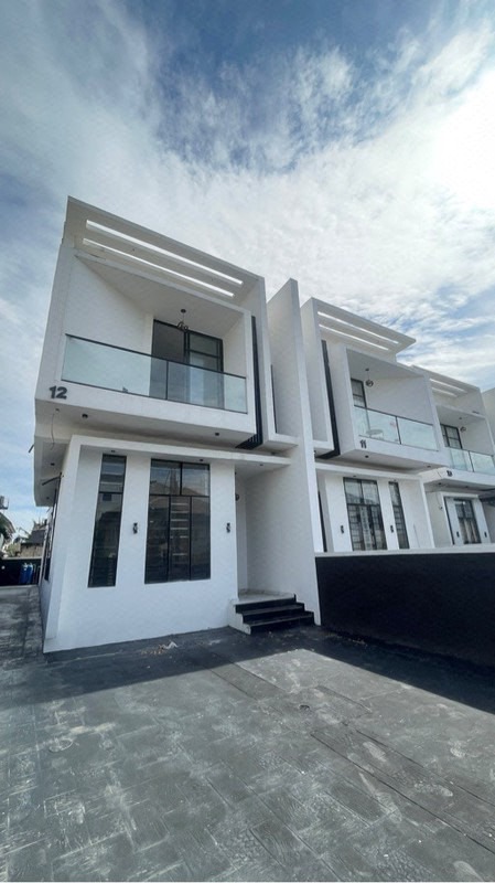 4 bedroom se,idetached duplex with bq lekki lagos photo 14
