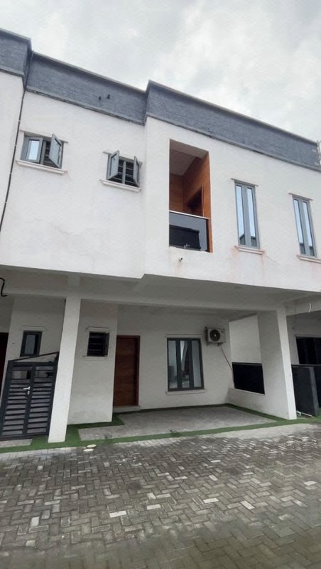 Furnished 3 Bedroom Semi detached Duplex with Bq photo 3