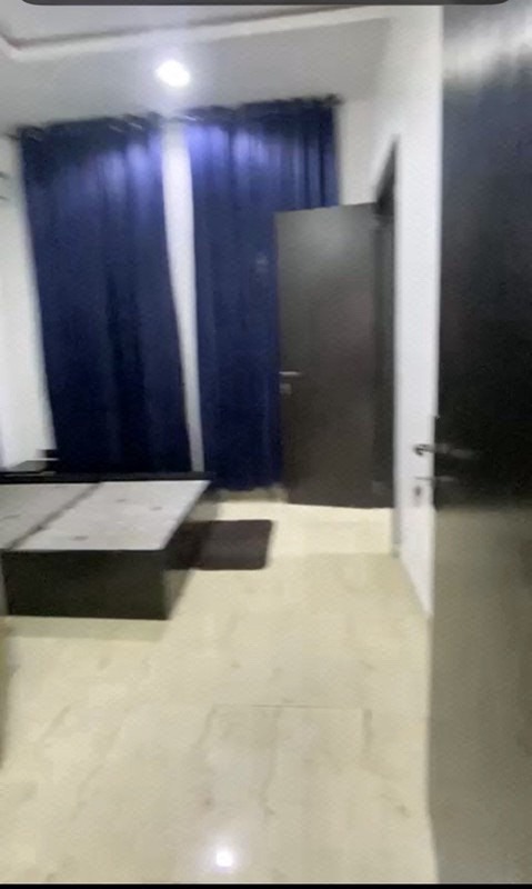 A nice 4 bedroom duplex with a BQ photo 11