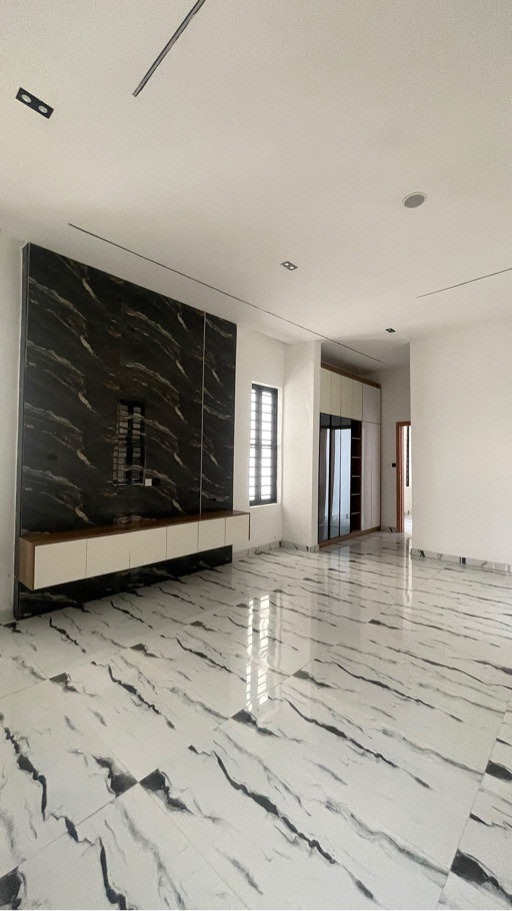 5 bedrooom duplex with bq photo 9
