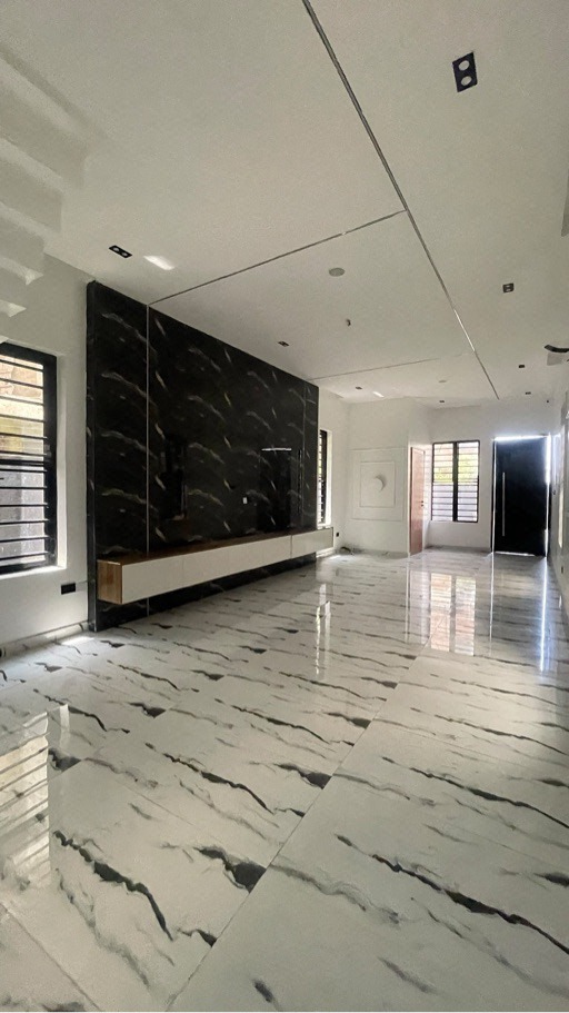 5 bedrooom duplex with bq photo 8