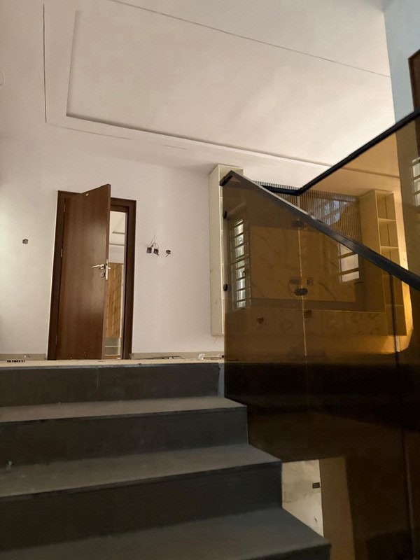 2 units of a well finished and furnished 4 b/room duplex with a room boys' quarter  photo 8