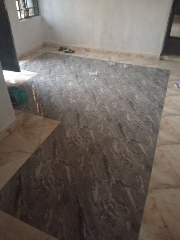 New house miniflat off Lawanson Surulere