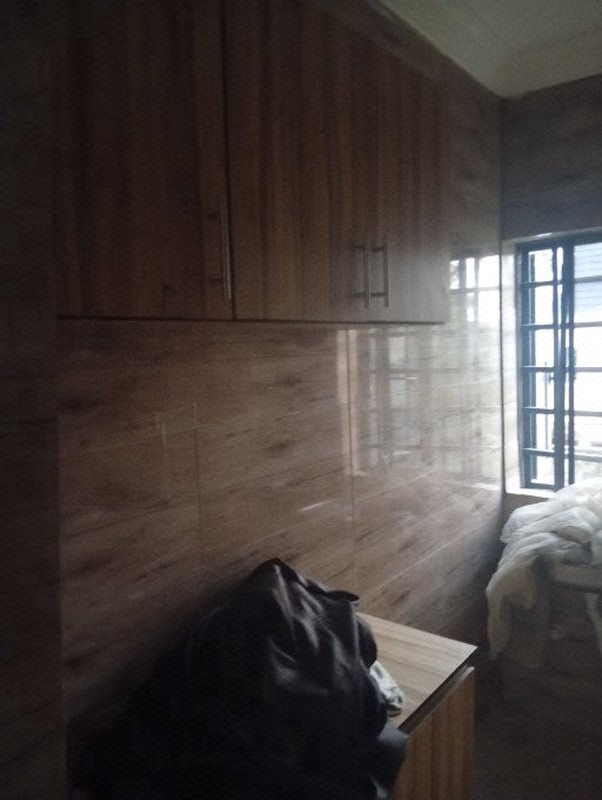 New house miniflat off Lawanson Surulere photo 5