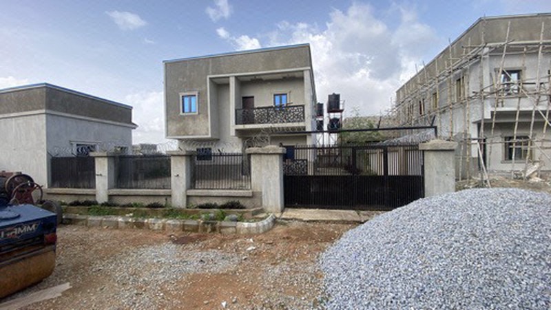 Newly Built photo 24