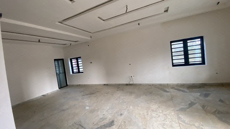 Newly Built photo 19