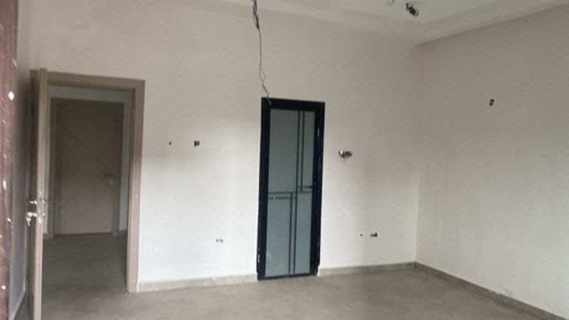 Newly Built photo 27