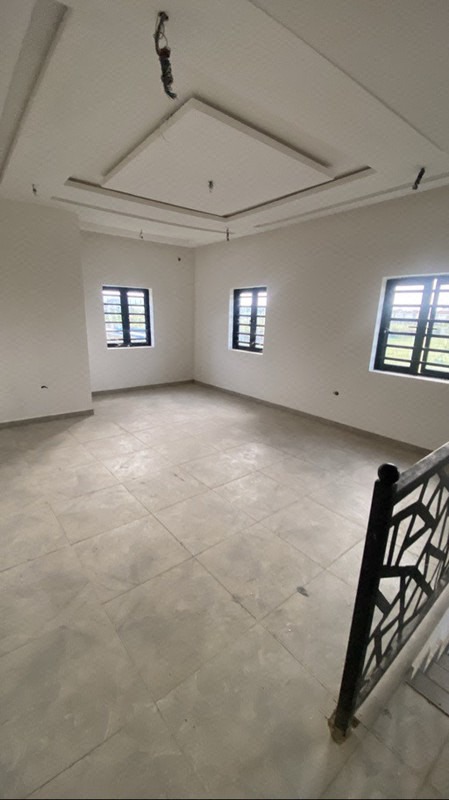 Newly Built photo 18