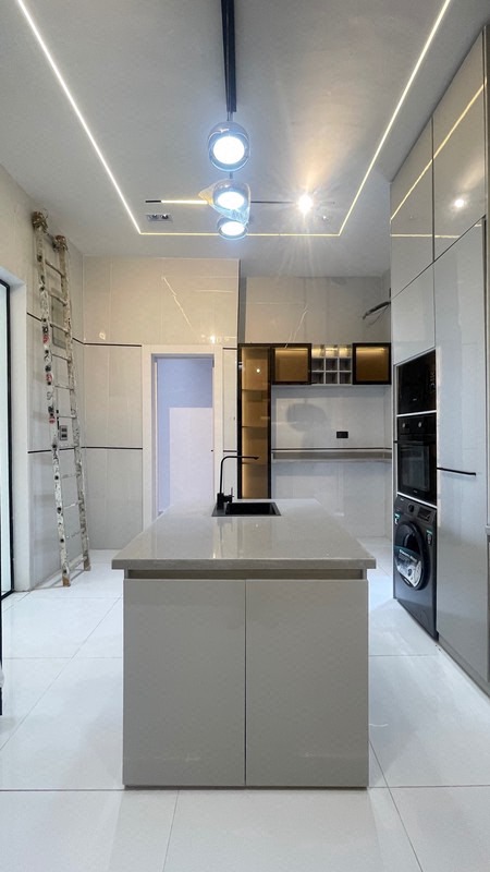 NGN450MILLION  / A STYLISH,  FULLY DETACHED 5 BEDROOM DUPLEX + BQ +  INVERTER ROOM + SWIMMING POOL IN A SECURED  AND  SERENE ESTATE ALONG CHEVRON photo 14
