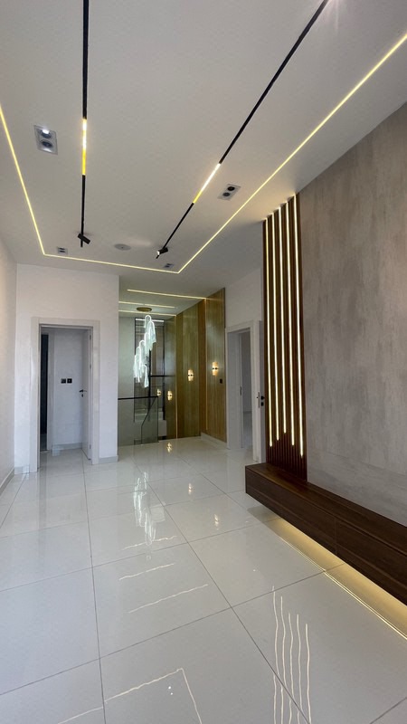 NGN450MILLION  / A STYLISH,  FULLY DETACHED 5 BEDROOM DUPLEX + BQ +  INVERTER ROOM + SWIMMING POOL IN A SECURED  AND  SERENE ESTATE ALONG CHEVRON photo 16