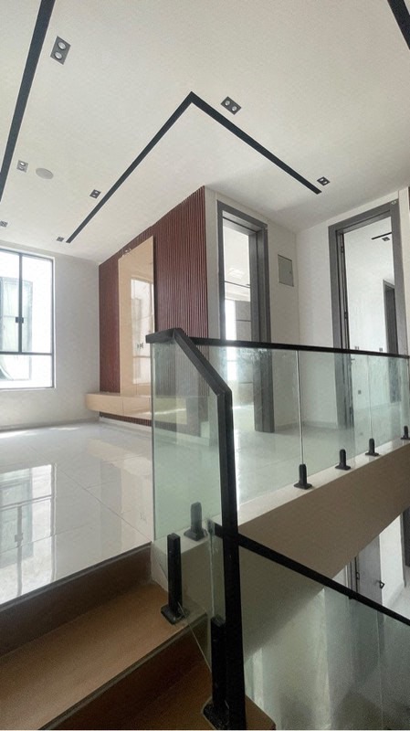 4 bedroom semi detached duplex with bq photo 14